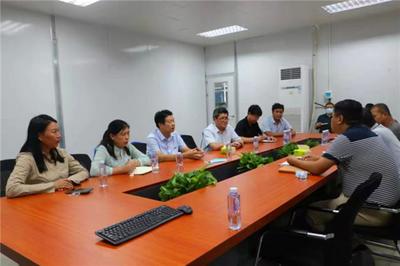 周口市總工會(huì)調(diào)研富士康工會(huì)組建工作