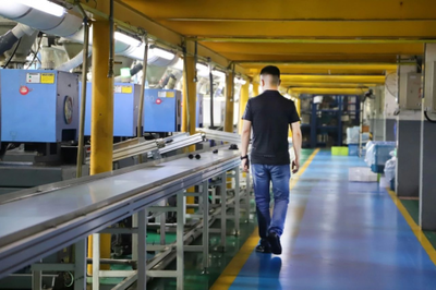 夏飛劍的&ldquo;杯子革命&rdquo;:他想用一輩子,專心做好一個(gè)杯子